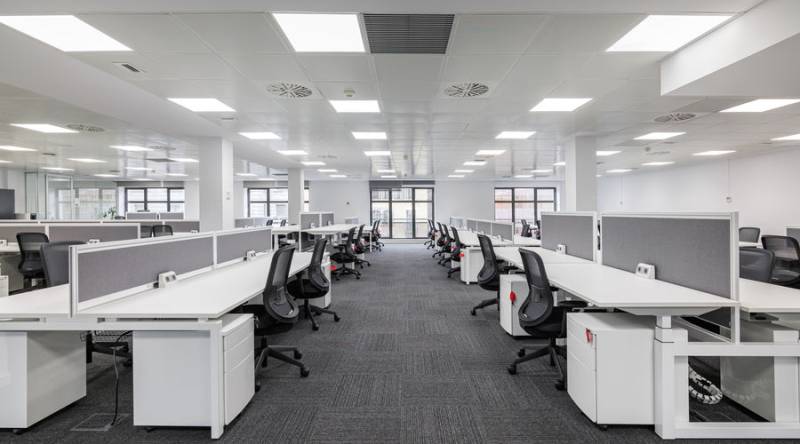 EPV SERVICE Société de nettoyage pour vos bureaux et openspaces à Toulon, Hyères